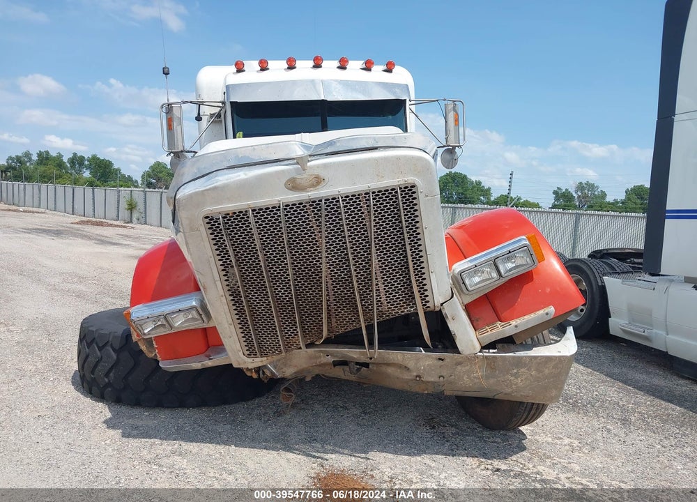 2005 PETERBILT 379 VIN: 1XP5DB9XX5N846019