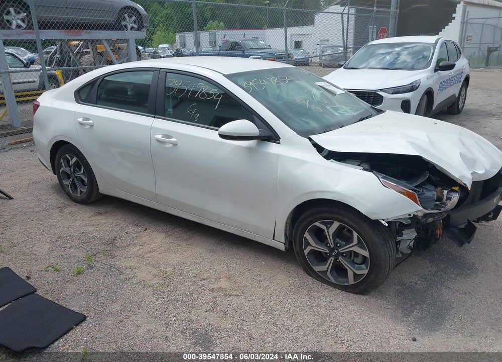 2021 KIA FORTE LXS VIN: 3KPF24AD9ME333727