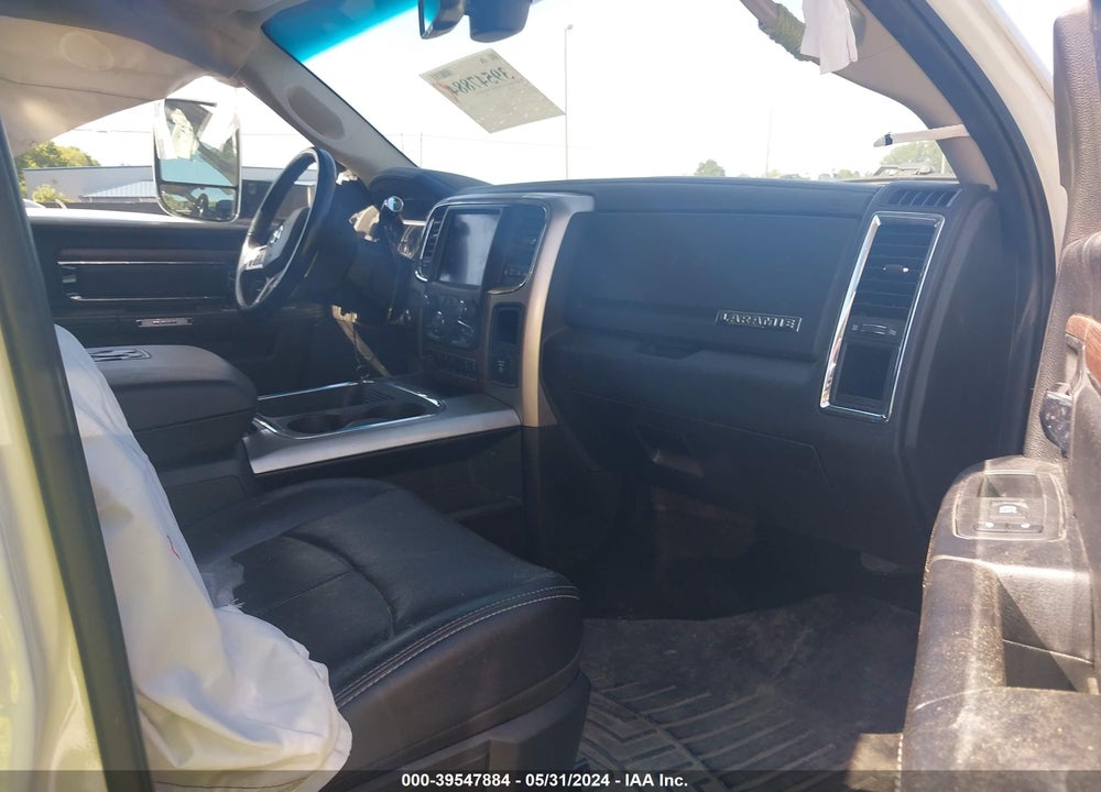 2018 RAM 2500 LAIE  4X4 6'4 BOX VIN: 3C6UR5FJ8JG368225