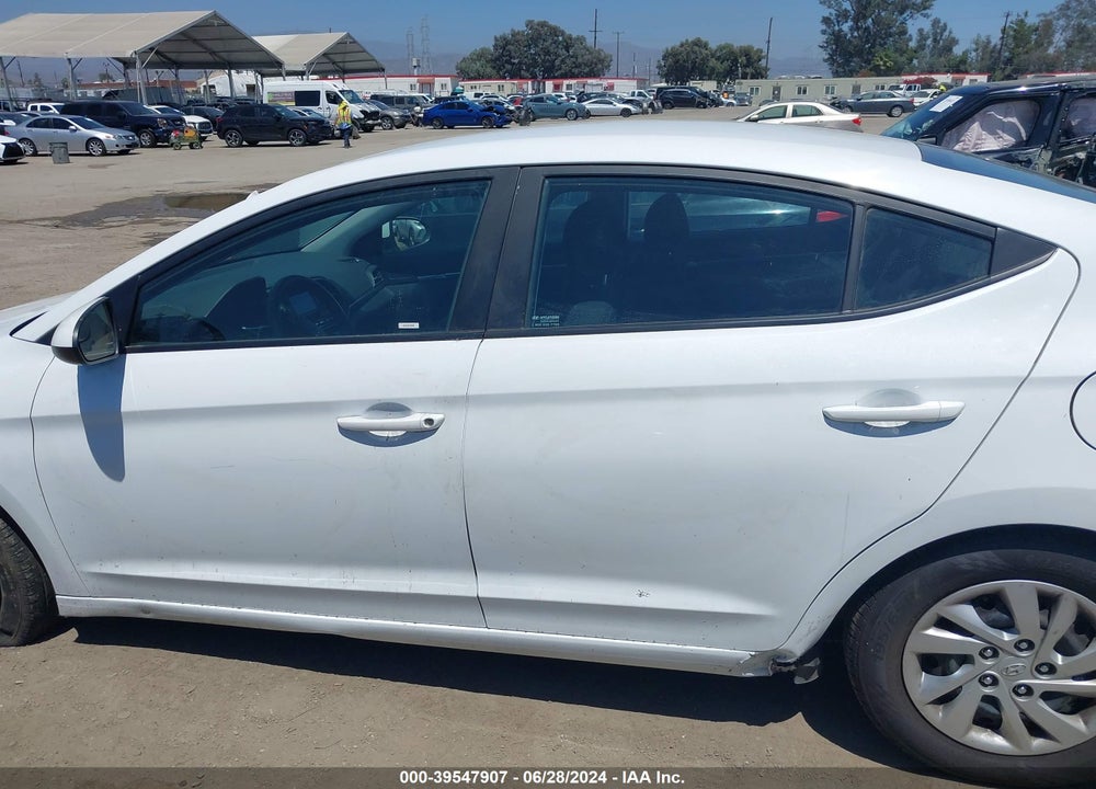 2020 HYUNDAI ELANTRA SE VIN: 5NPD74LF9LH603069