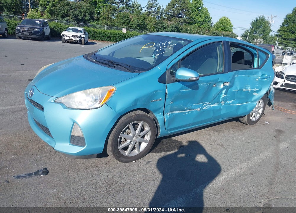 2012 TOYOTA PRIUS C THREE VIN: JTDKDTB30C1008152