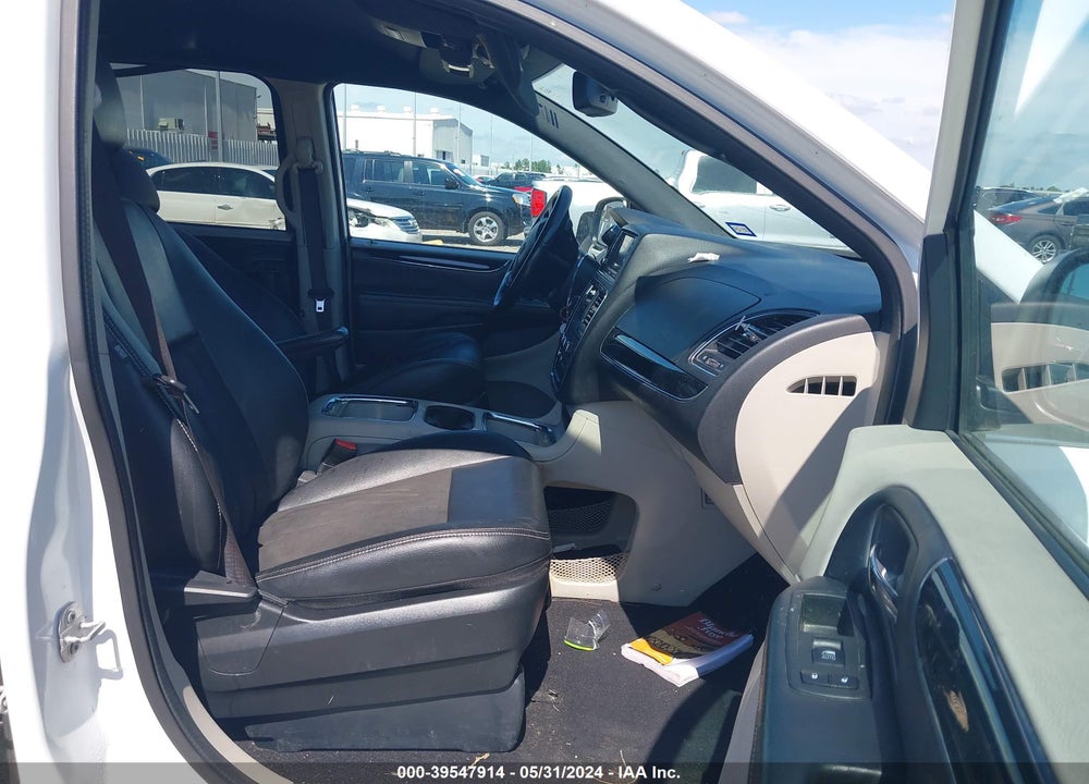 2019 DODGE GRAND CARAVAN SXT VIN: 2C4RDGCG5KR753738