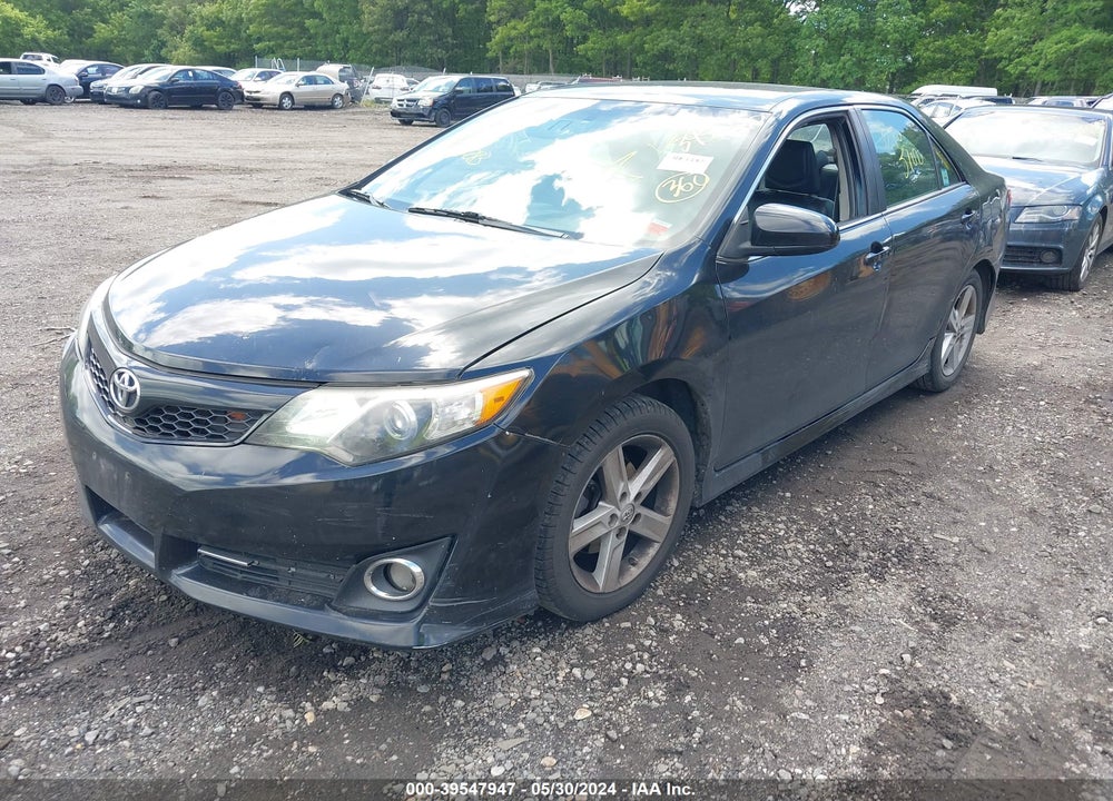 2014 TOYOTA CAMRY SE VIN: 4T1BF1FK5EU403697