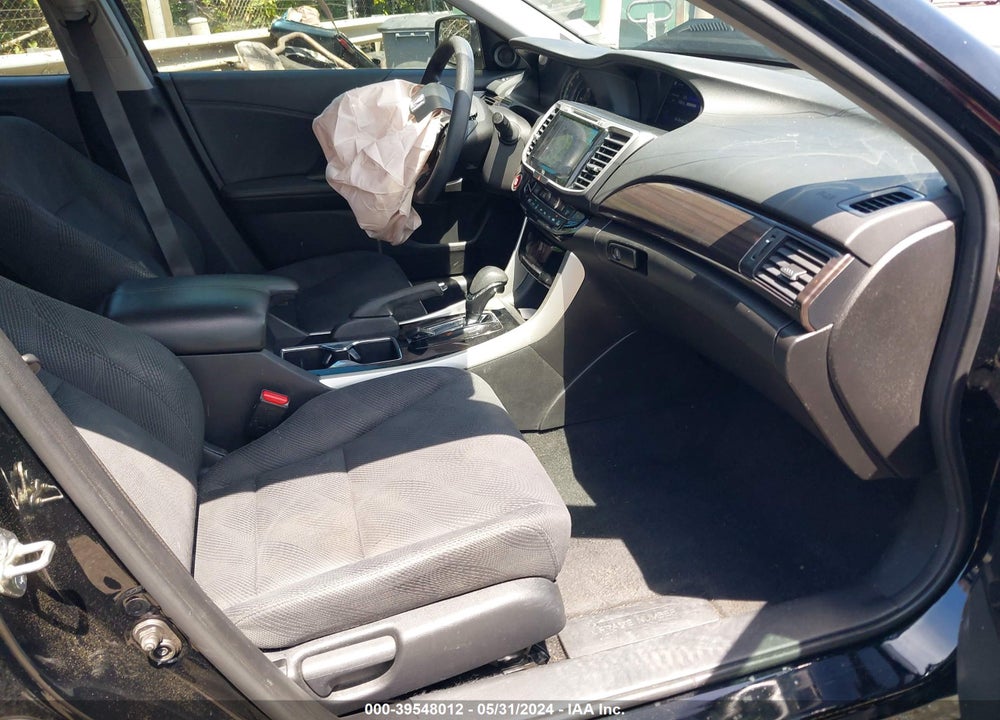 2017 HONDA ACCORD EX VIN: 1HGCR2F73HA247135