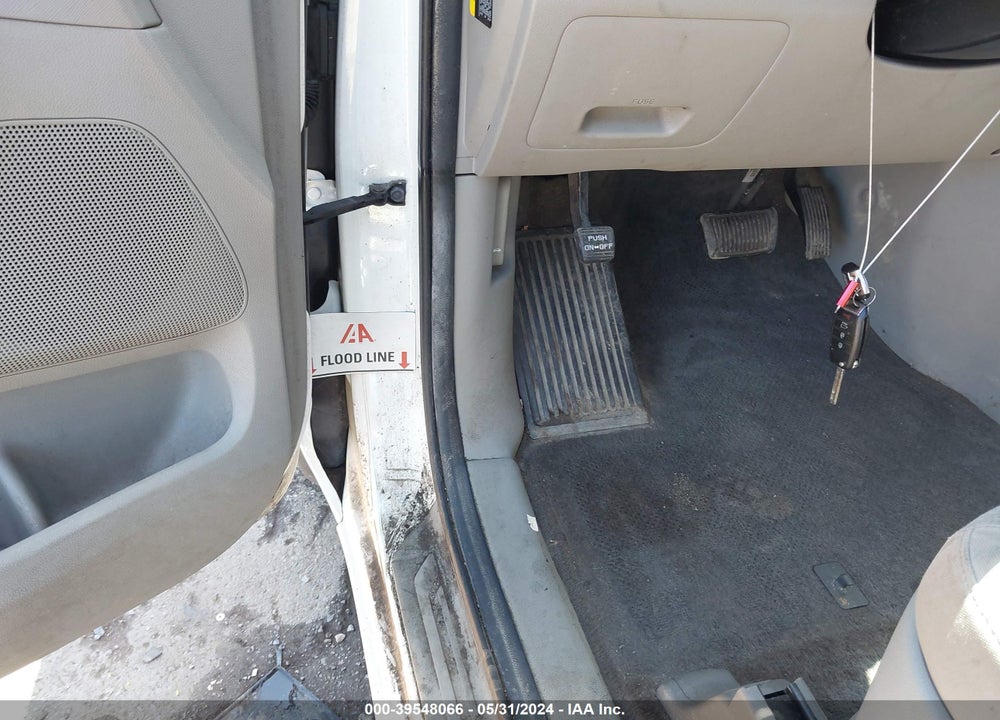2016 KIA SEDONA VIN: KNDMA5C14G6173950