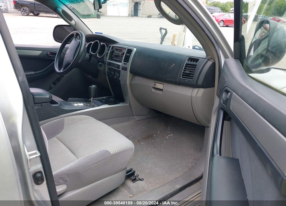 2005 TOYOTA 4RUNNER SR5 V6 VIN: JTEZU14R850057320