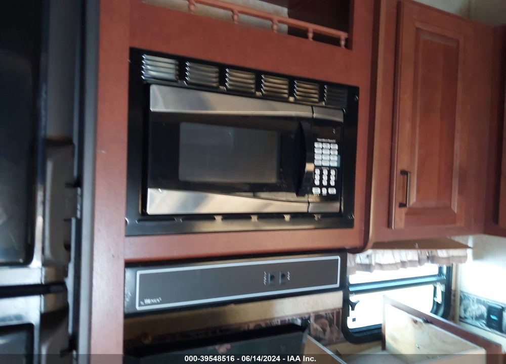 2011 FOREST RIVER TRAVEL TRAILER VIN: 4X4FSEN21BJ036444