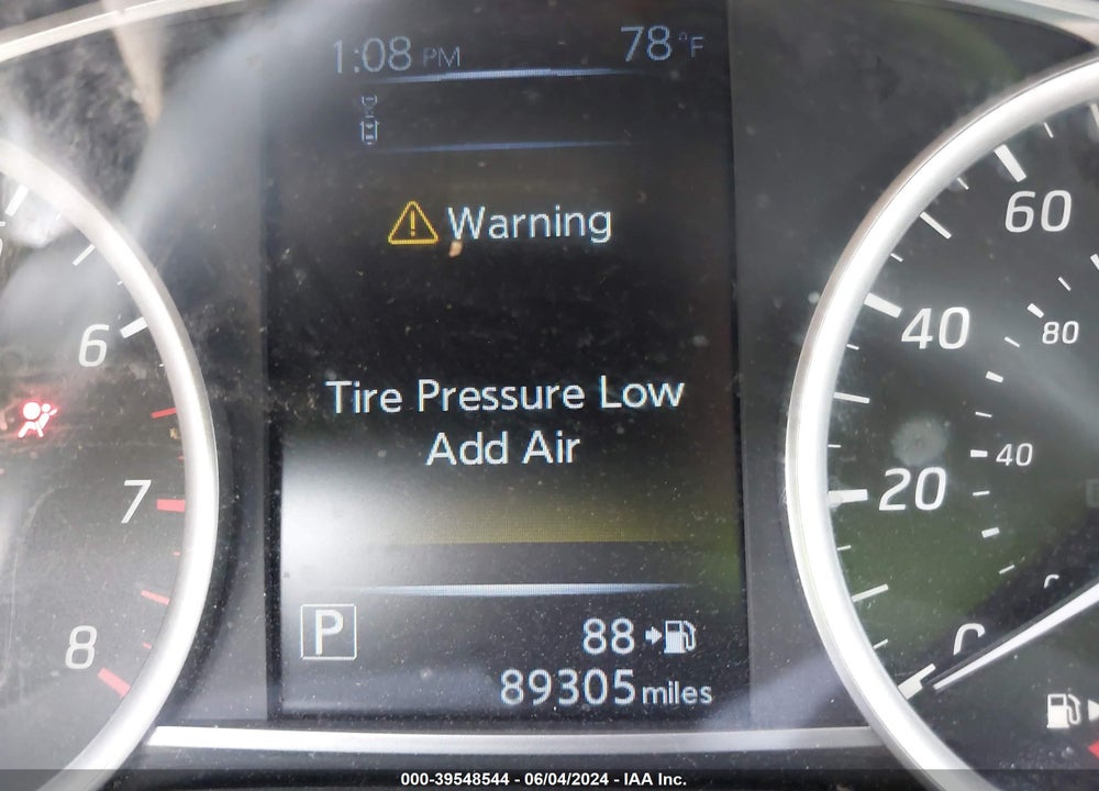 2018 NISSAN SENTRA SV VIN: 3N1AB7AP3JY217121