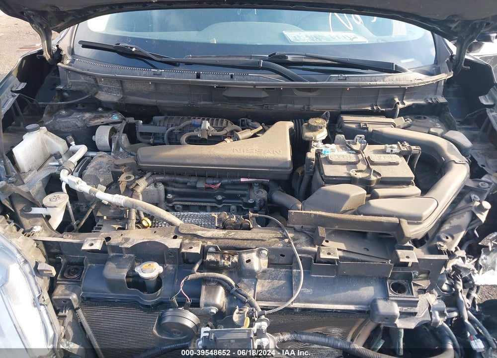 2018 NISSAN ROGUE S VIN: 5N1AT2MV3JC784523