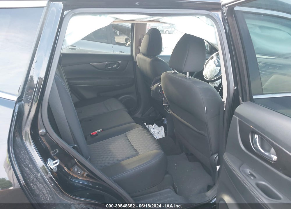 2018 NISSAN ROGUE S VIN: 5N1AT2MV3JC784523