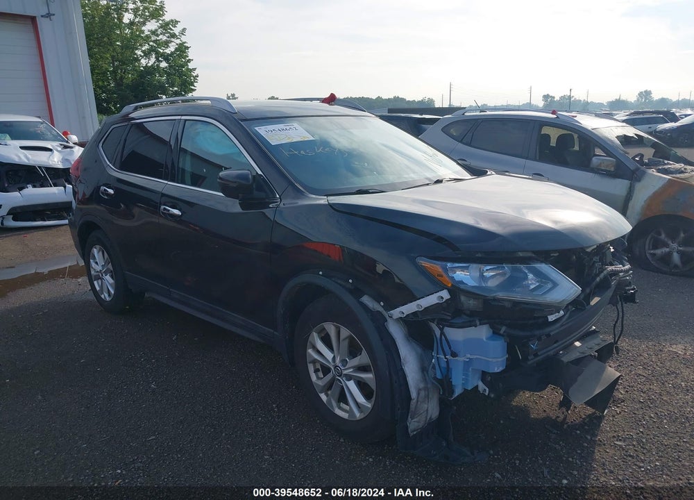 2018 NISSAN ROGUE S VIN: 5N1AT2MV3JC784523