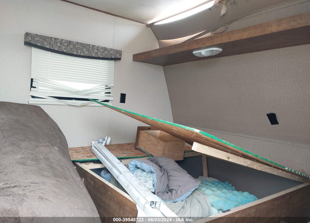 2016 CROSSROADS ZT19BH16 TRAVEL TRAILER VIN: 4V0TC191XGJ008901