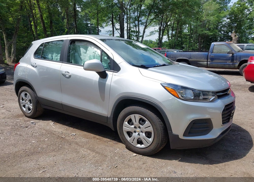2018 CHEVROLET TRAX LS VIN: KL7CJKSB8JB508823