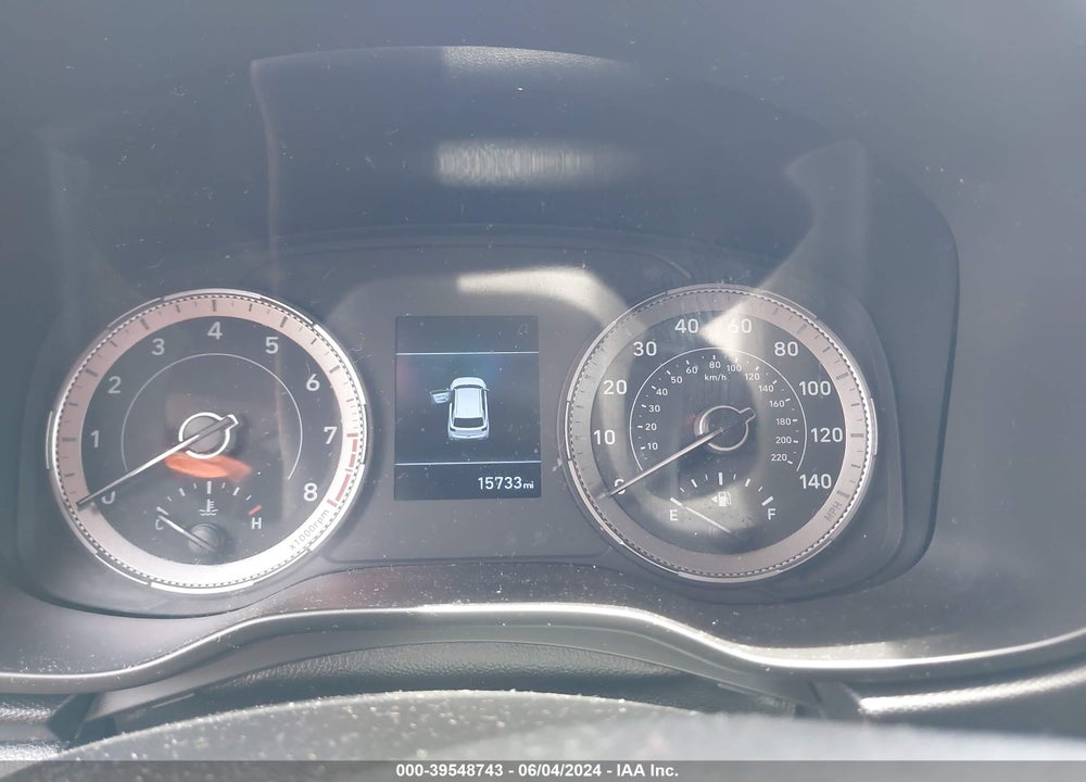 2022 HYUNDAI VENUE SE VIN: KMHRB8A33NU186105