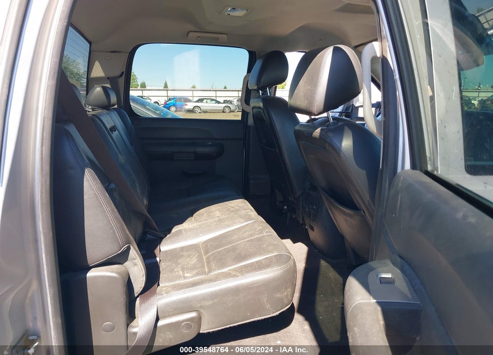 2014 CHEVROLET SILVERADO 2500HD LT VIN: 1GC1KXC81EF165102
