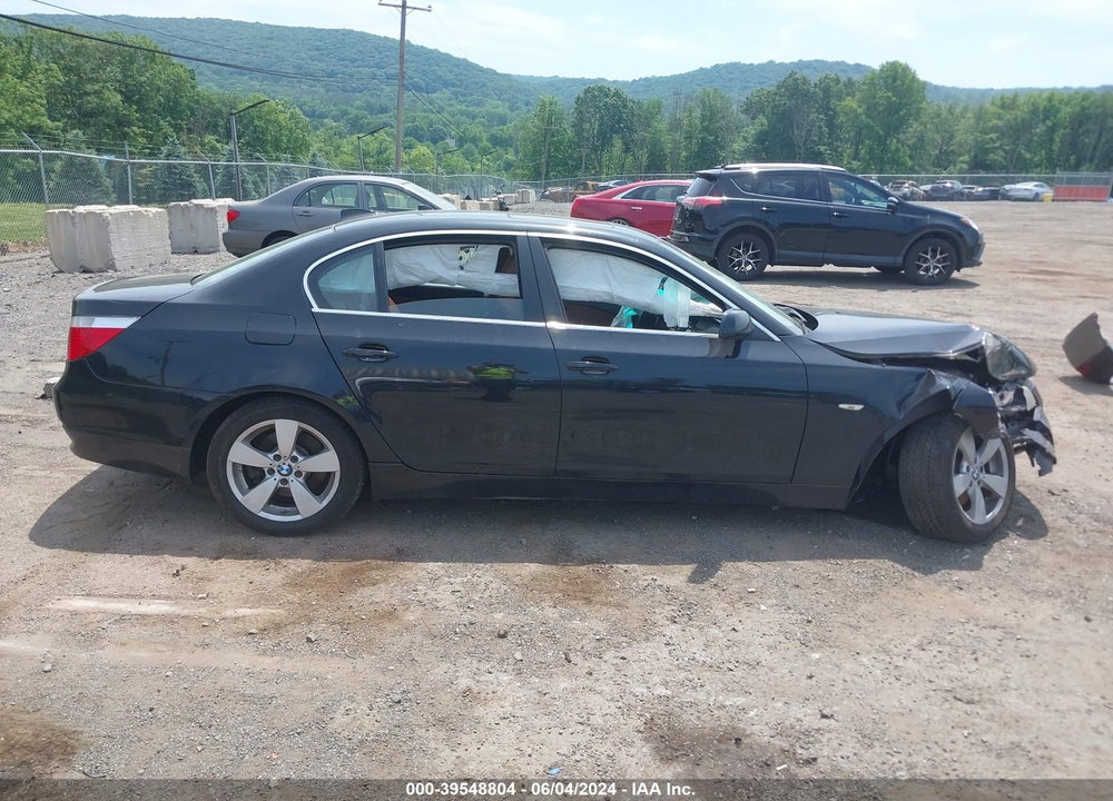 2007 BMW 530XI VIN: WBANF73597CU23900