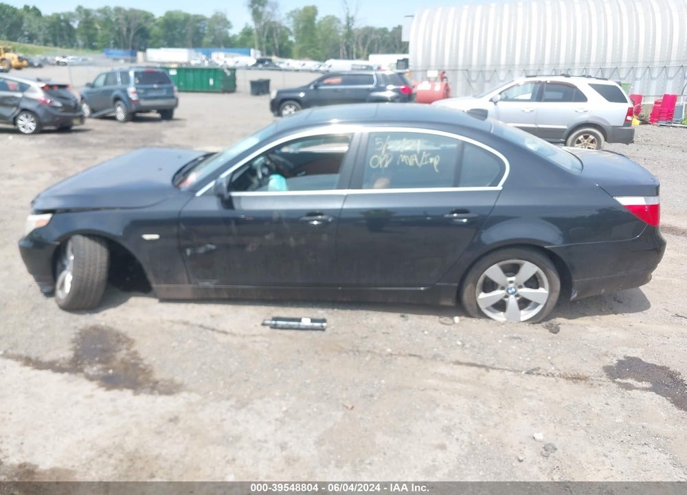 2007 BMW 530XI VIN: WBANF73597CU23900