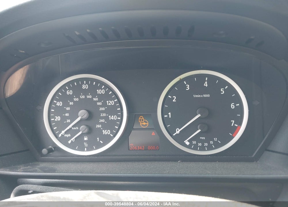 2007 BMW 530XI VIN: WBANF73597CU23900