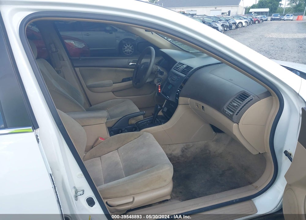 2004 HONDA ACCORD 2.4 LX VIN: 1HGCM56444A060650