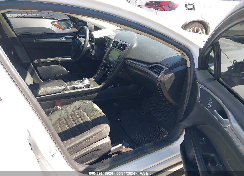 2017 FORD FUSION SE VIN: 3FA6P0H73HR328568