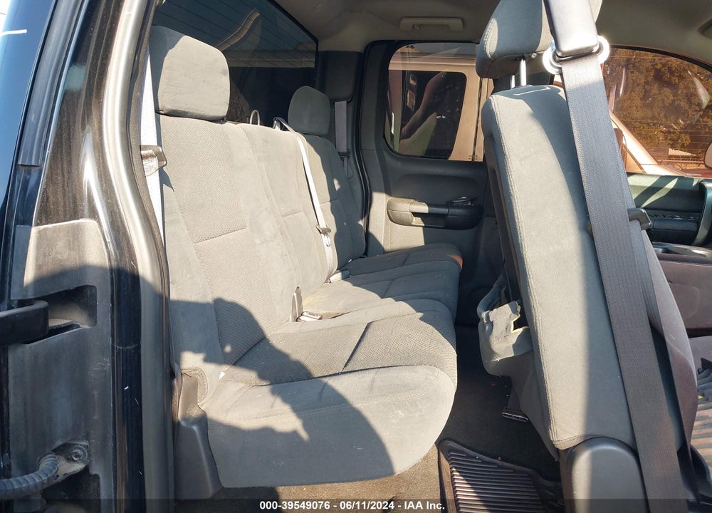 2007 CHEVROLET SILVERADO 1500 LT1 VIN: 1GCEK19047E502077