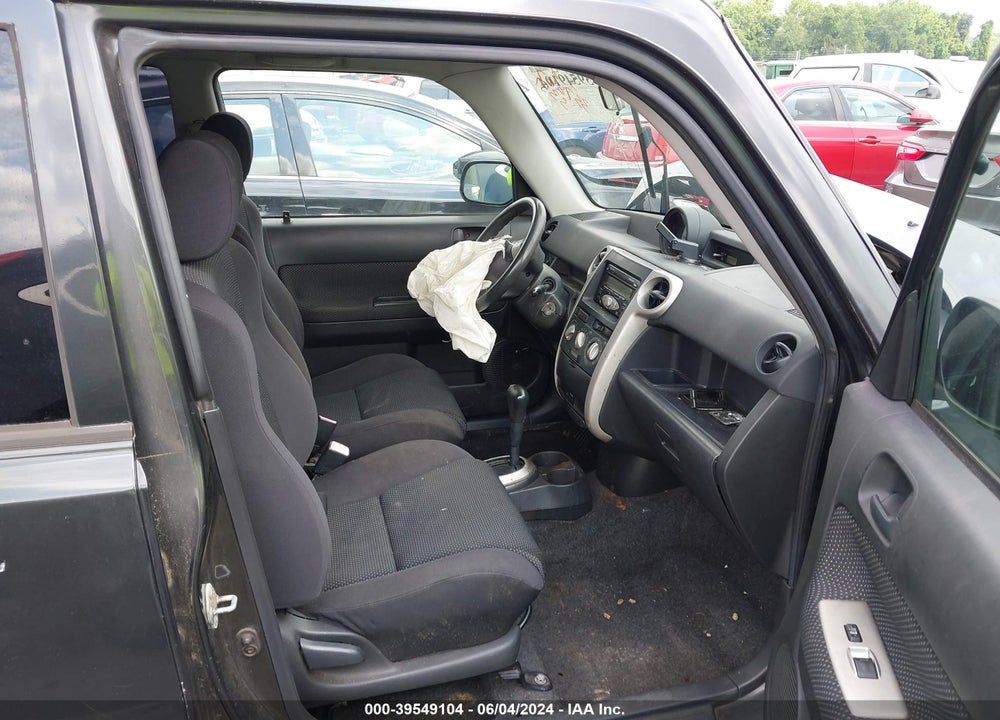 2006 SCION XB VIN: JTLKT324264063351