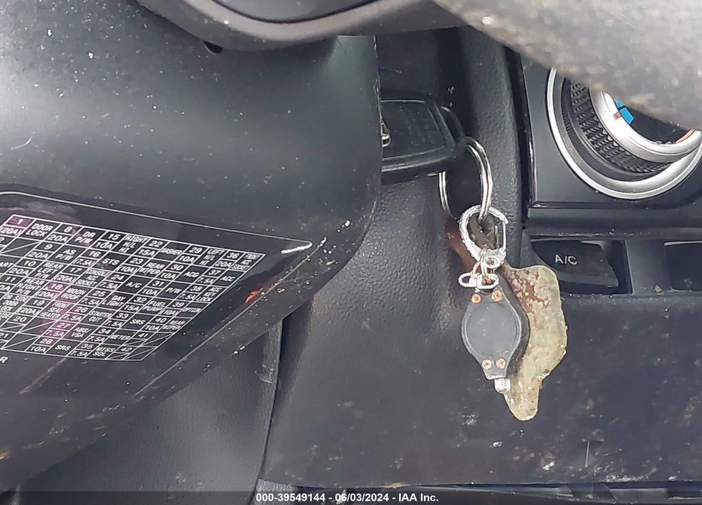 2019 HONDA FIT LX VIN: 3HGGK5H41KM750568
