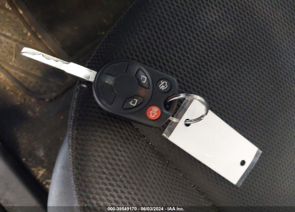2014 FORD FOCUS S VIN: 1FADP3E25EL235210