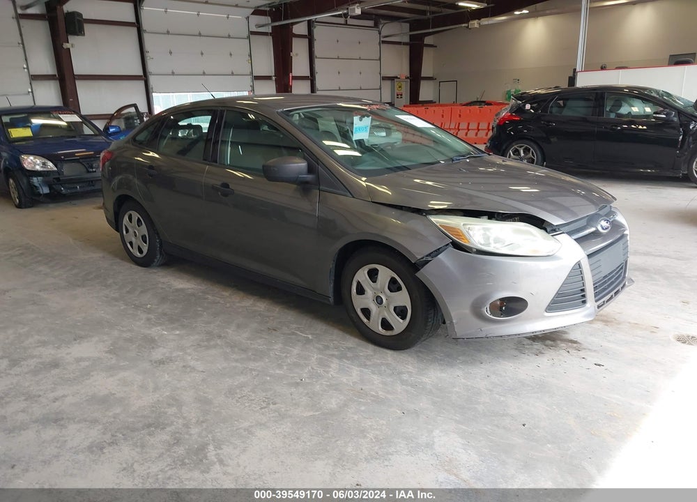 2014 FORD FOCUS S VIN: 1FADP3E25EL235210