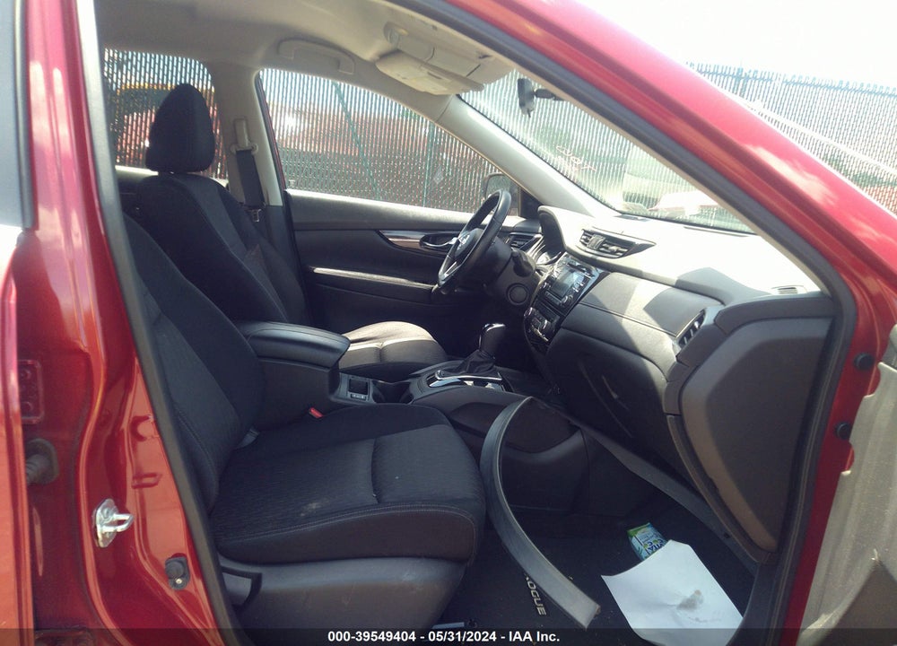 2017 NISSAN ROGUE SV VIN: JN8AT2MV4HW268155
