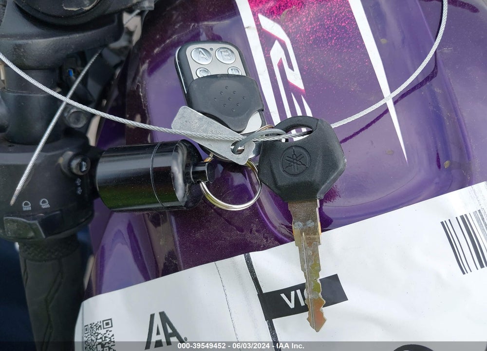 2023 YAMAHA YZFR3 A VIN: MH3RH18Y5PK010734