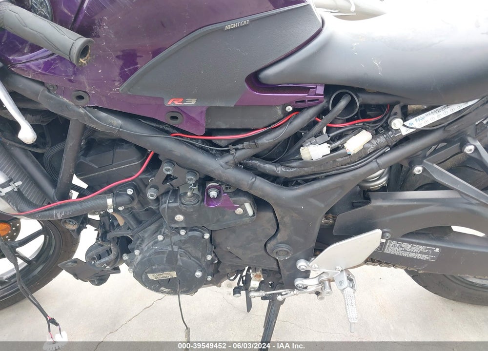 2023 YAMAHA YZFR3 A VIN: MH3RH18Y5PK010734