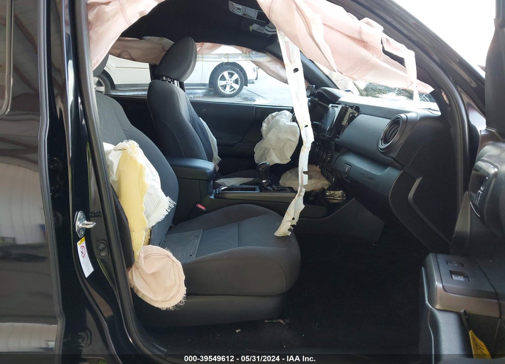 2018 TOYOTA TACOMA TRD SPORT VIN: 3TMAZ5CN7JM076795