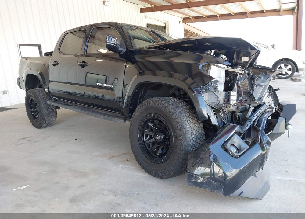 2018 TOYOTA TACOMA TRD SPORT VIN: 3TMAZ5CN7JM076795