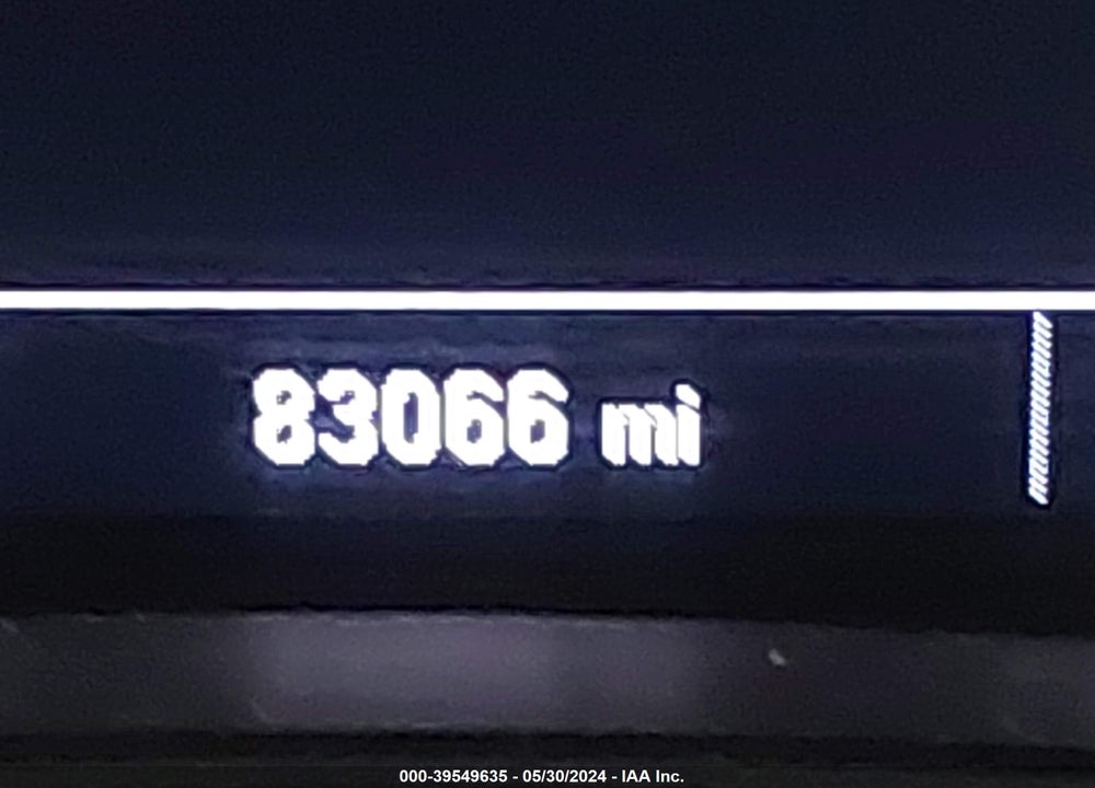 2018 CHEVROLET EQUINOX LT VIN: 2GNAXSEV9J6175816