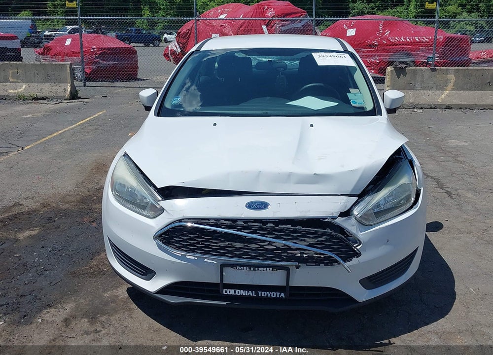 2015 FORD FOCUS SE VIN: 1FADP3K28FL223574