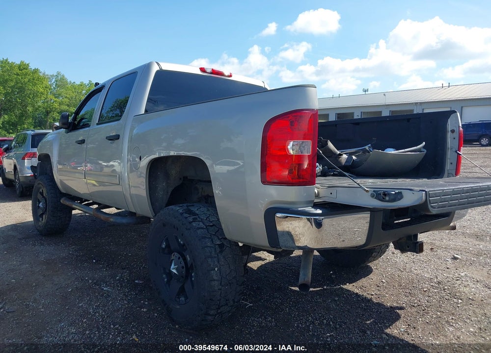 2009 CHEVROLET SILVERADO 1500 LT VIN: 3GCEK23M69G215627