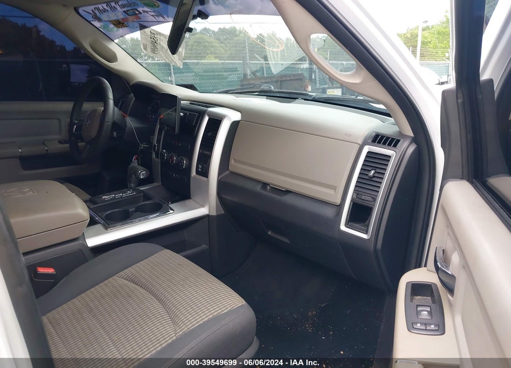 2011 RAM 1500 SLT VIN: 1D7RV1CT8BS552430