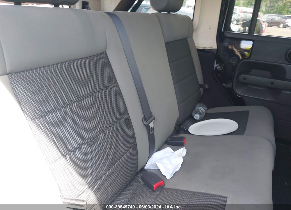 2010 JEEP WRANGLER UNLIMITED SPORT VIN: 1J4BA3H16AL141752
