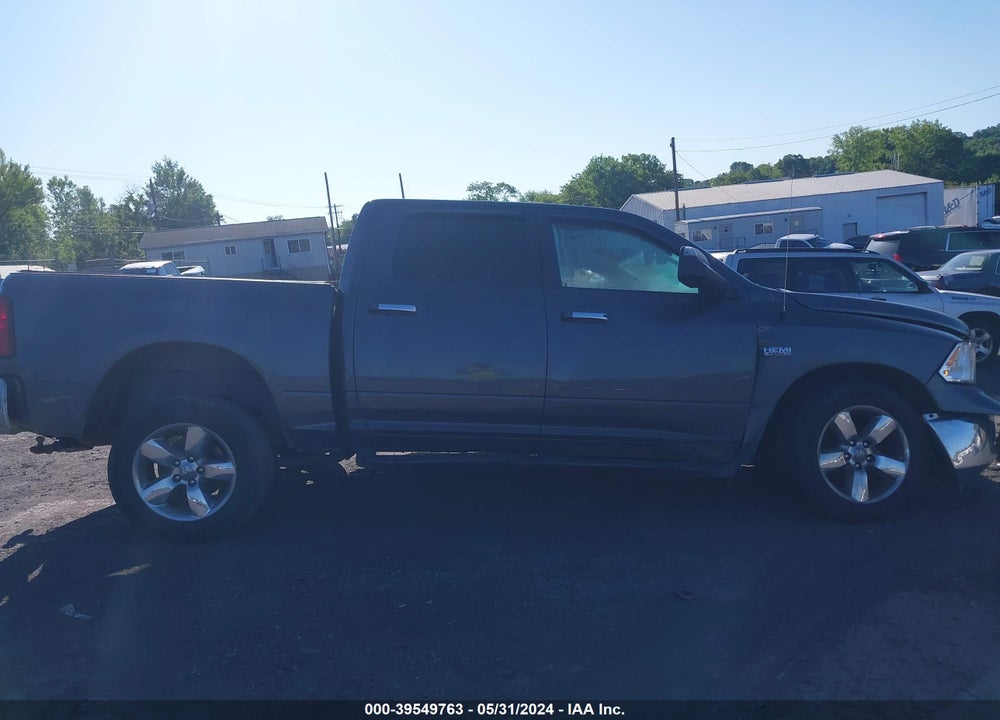 2018 RAM 1500 VIN: 3C6RR7LT4JG168093