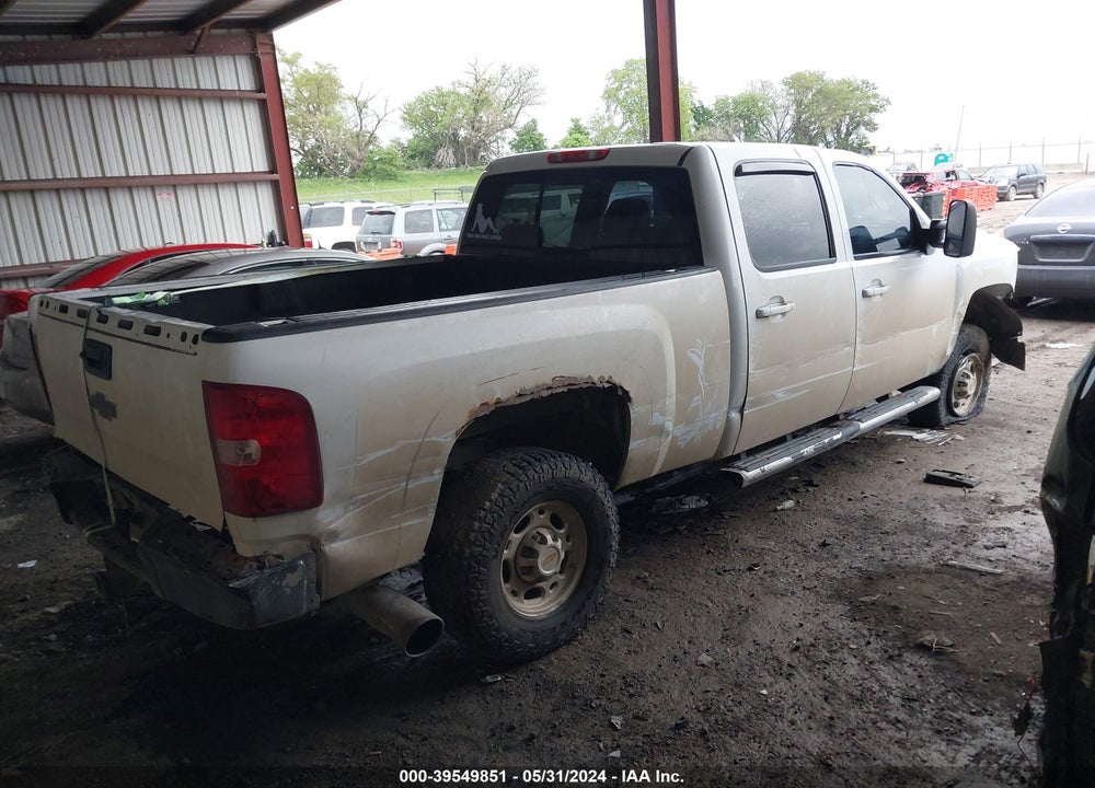2010 CHEVROLET SILVERADO 2500HD LTZ VIN: 1GC4KYB61AF112025