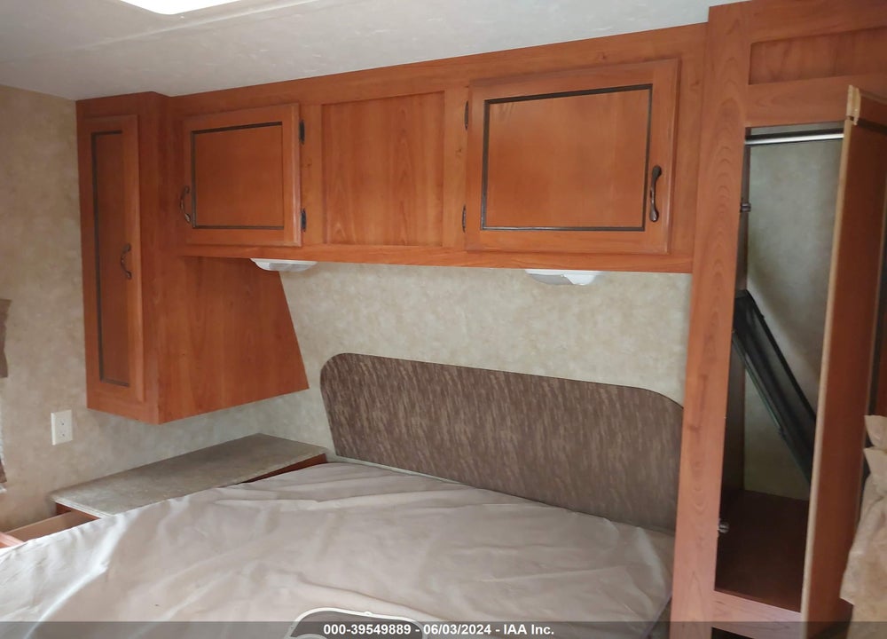 2011 COACHMEN CATALINA VIN: 5ZT2CAXB9BT000818