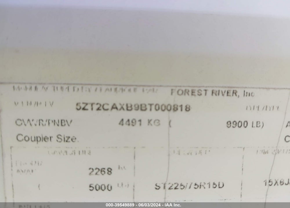 2011 COACHMEN CATALINA VIN: 5ZT2CAXB9BT000818