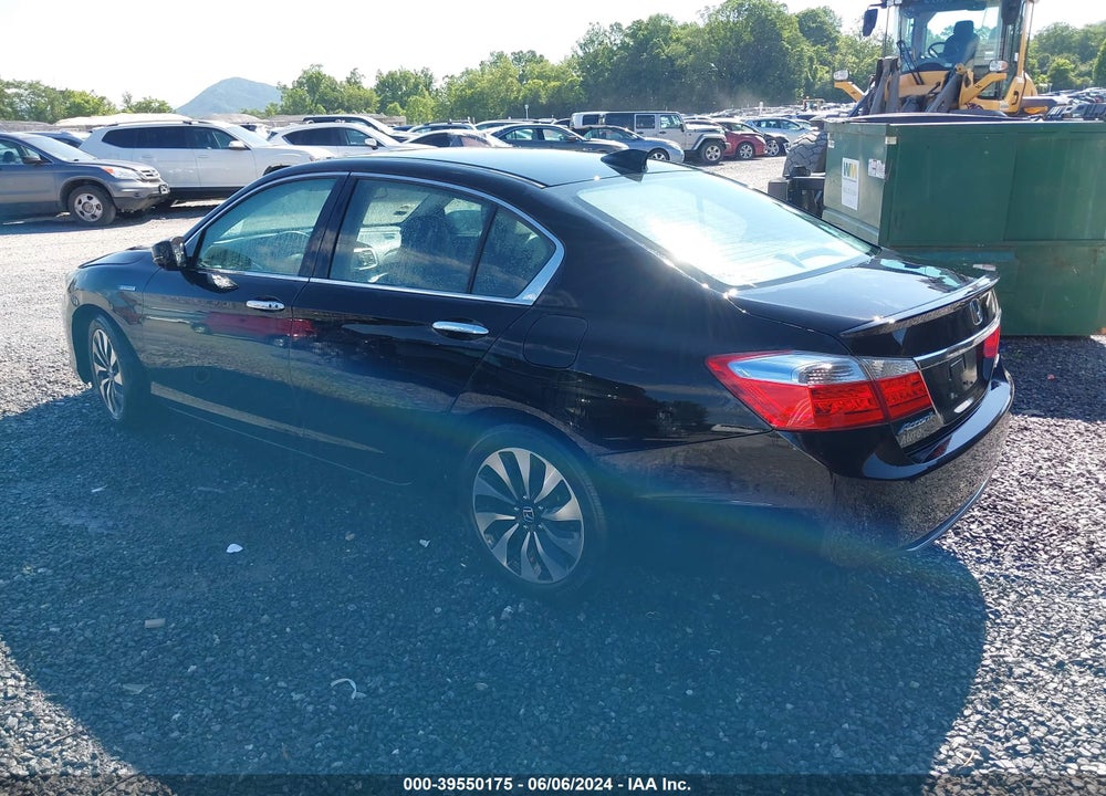 2015 HONDA ACCORD HYBRID EX-L VIN: 1HGCR6F55FA012304