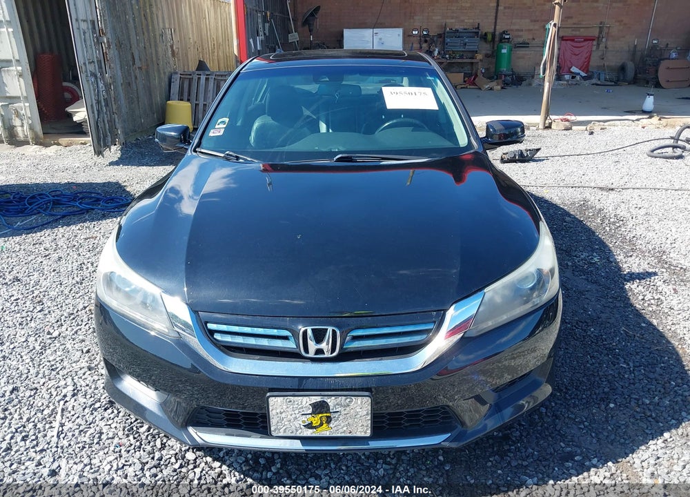 2015 HONDA ACCORD HYBRID EX-L VIN: 1HGCR6F55FA012304