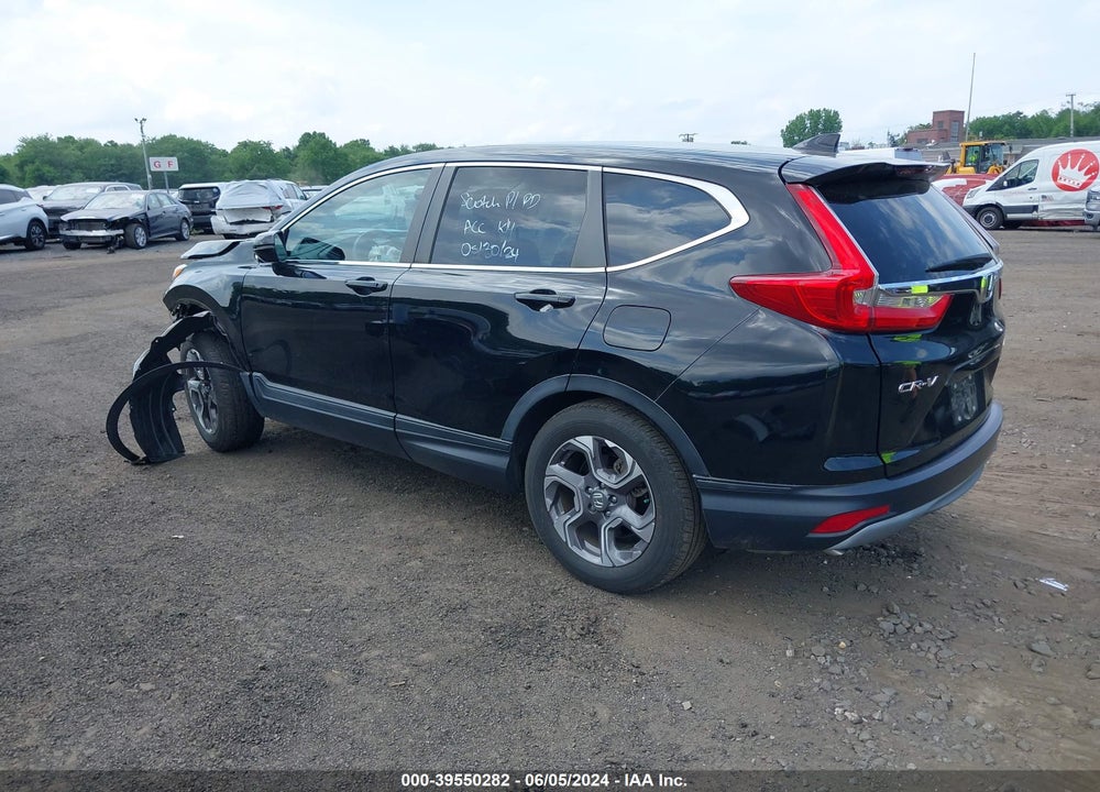 2018 HONDA CR-V EX VIN: 7FARW2H58JE077983