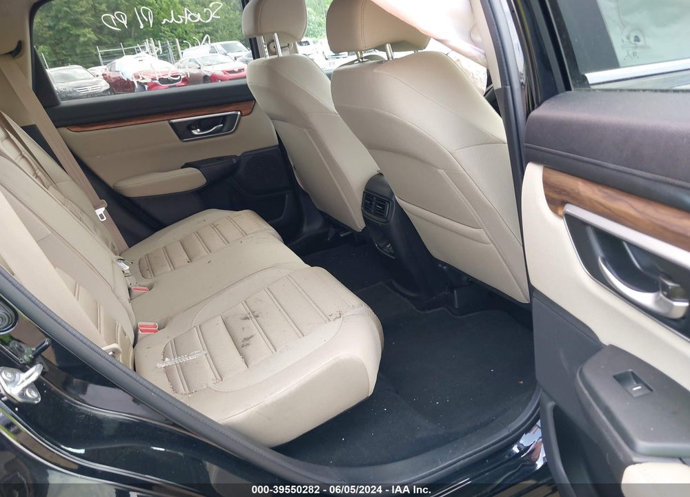 2018 HONDA CR-V EX VIN: 7FARW2H58JE077983