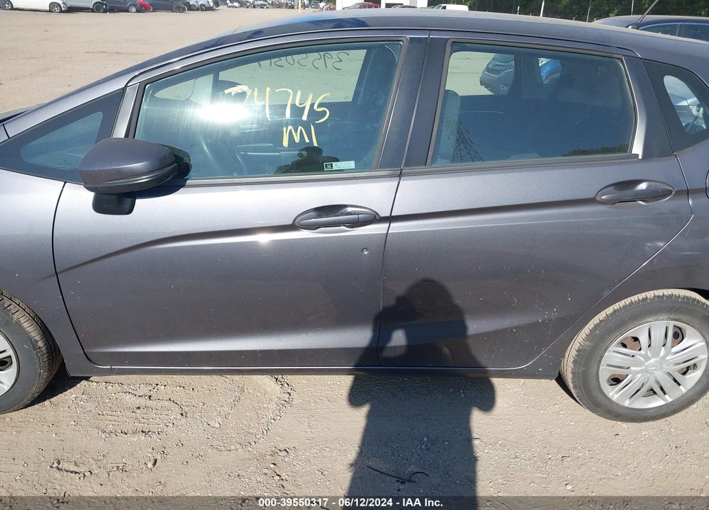 2019 HONDA FIT LX VIN: 3HGGK5H44KM700828