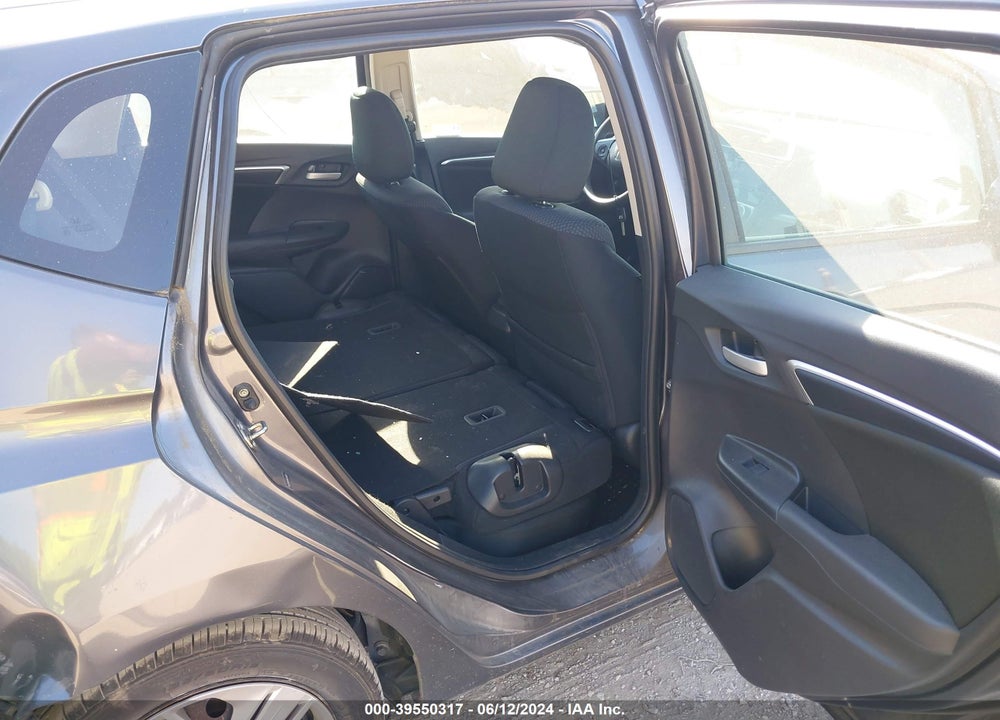 2019 HONDA FIT LX VIN: 3HGGK5H44KM700828