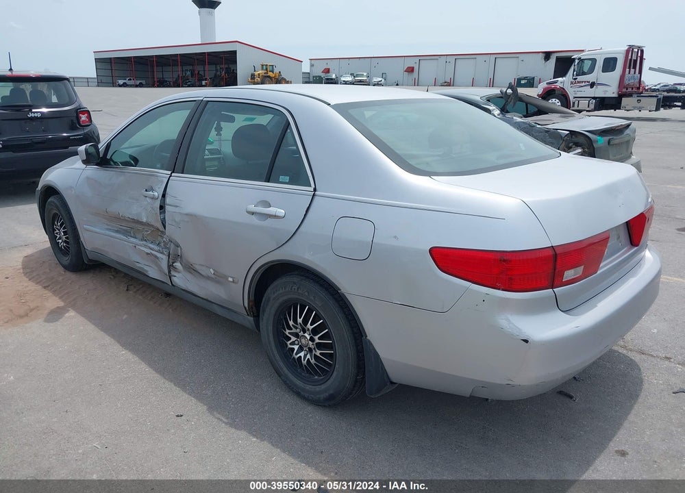 2005 HONDA ACCORD 2.4 LX VIN: 1HGCM56445A074551